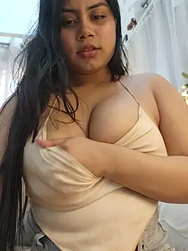 Snapshot of its_amesha chatting on 01.20.25 its amesha online show from 01.20.25