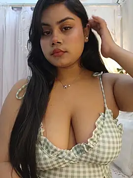 Snapshot of its_amesha chatting on 02.25.25 its amesha online show from 02.25.25