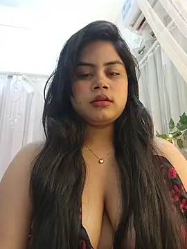 Snapshot of its_amesha chatting on 03.11.25 its amesha online show from 03.11.25