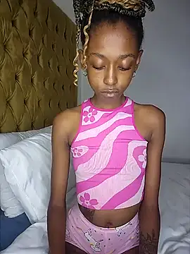 Snapshot of 02Boitybaby chatting on 01.25.25 02Boitybaby online show from 01.25.25