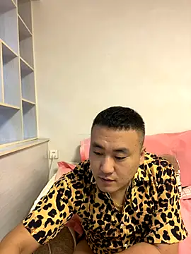 Snapshot of ShaoZian_1 chatting on 09.27.25 ShaoZian 1 online show from 09.27.25