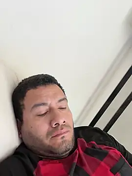 Snapshot of elamante03 chatting on 03.22.25 elamante03 online show from 03.22.25