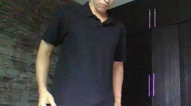Sexylatin64 online show from 02.11.25