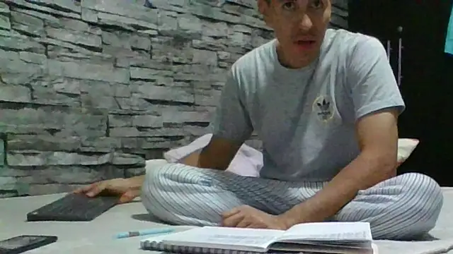Snapshot of Sexylatin64 chatting on 04.18.26 Sexylatin64 online show from 04.18.26