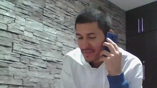 Snapshot of Sexylatin64 chatting on 05.17.26 Sexylatin64 online show from 05.17.26