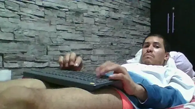 Snapshot of Sexylatin64 chatting on 05.18.26 Sexylatin64 online show from 05.18.26