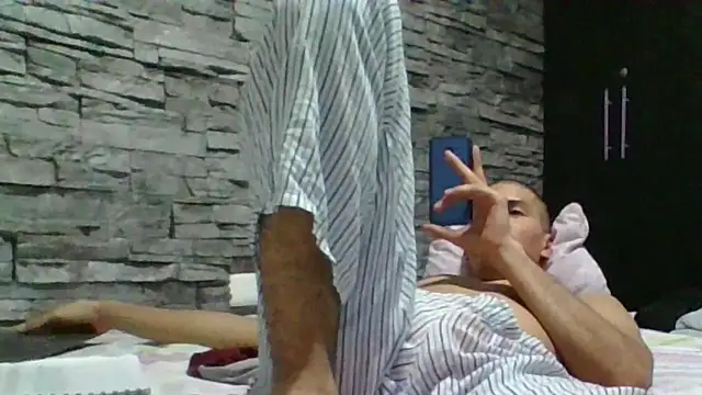 Snapshot of Sexylatin64 chatting on 05.31.26 Sexylatin64 online show from 05.31.26