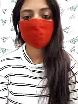 Snapshot of Mahi_Baby25 chatting on 12.16.24 Mahi Baby25 online show from 12.16.24