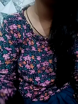 Snapshot of Mahi_Baby25 chatting on 09.09.25 Mahi Baby25 online show from 09.09.25