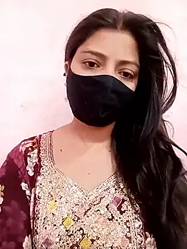 Snapshot of Mahi_Baby25 chatting on 06.17.26 Mahi Baby25 online show from 06.17.26