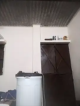 Snapshot of pura43 chatting on 01.10.25 pura43 online show from 01.10.25