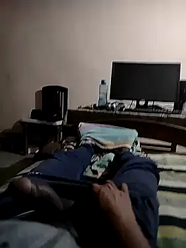 Snapshot of pura43 chatting on 02.09.25 pura43 online show from 02.09.25