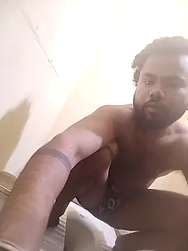 Snapshot of pura43 chatting on 02.20.25 pura43 online show from 02.20.25