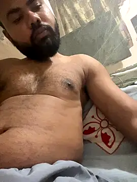 Snapshot of pura43 chatting on 10.30.25 pura43 online show from 10.30.25