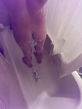 twentywithafelonyy online show from 12.16.24