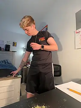 twentywithafelonyy online show from 02.22.25