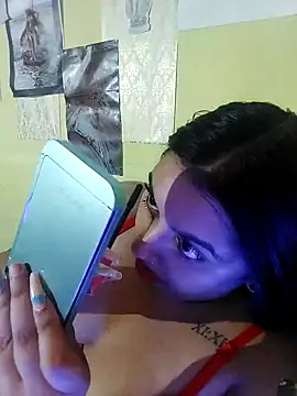 GoddessLorenaTheeSiren online show from 12.21.24