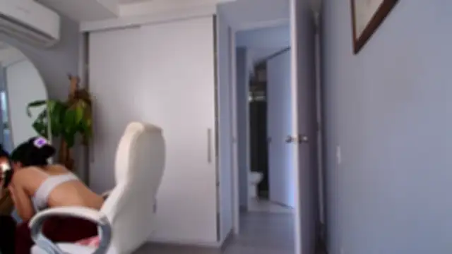 auroracaruso11 online show from 10.21.25