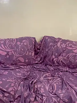 Layla-daloua online show from 04.01.26