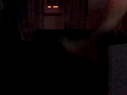 Snapshot of shoefucker chatting on 10.08.25 shoefucker online show from 10.08.25