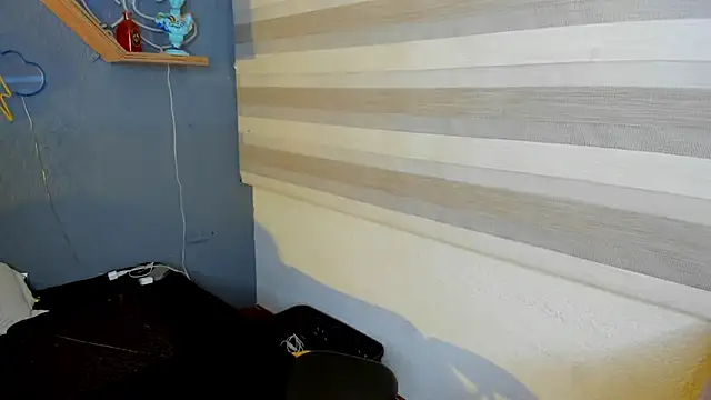 Liittleluaa  online show from 12.17.24