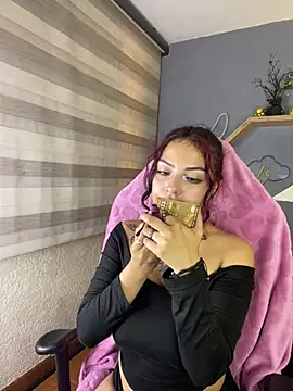 Liittleluaa  online show from 02.12.25