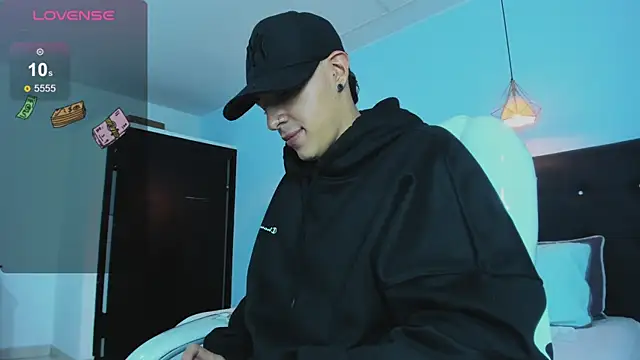 Lobo 17  online show from 11.16.25