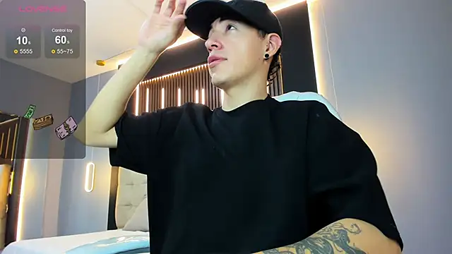 Lobo 17  online show from 04.12.26