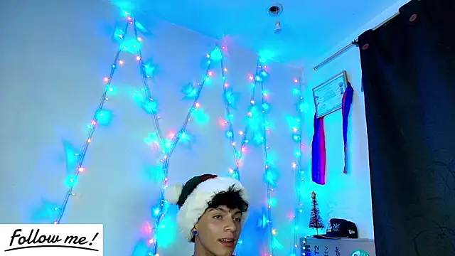 twink sebas  online show from 12.30.24