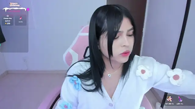 misshoneyxxx online show from 12.14.24