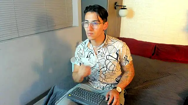 Andy Joy  online show from 03.15.26