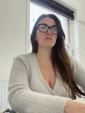 Miss Stassi online show from 01.16.25