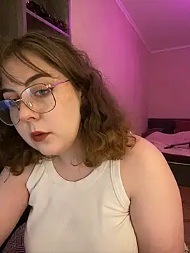 Snapshot of cinnabon_ chatting on 01.13.25 cinnabon online show from 01.13.25