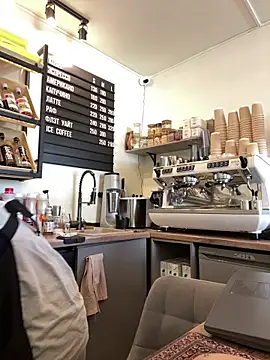 cinnabon  online show from 06.09.26