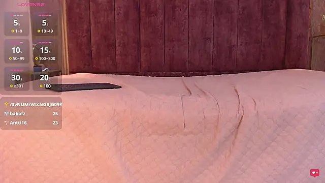 Emy leon online show from 02.06.25