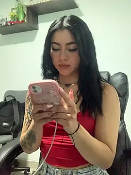 emily 22x online show from 12.09.24