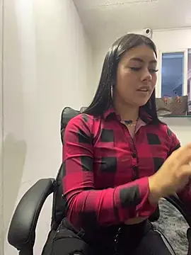 emily 22x online show from 12.16.24