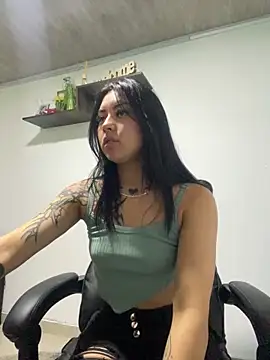 emily 22x online show from 12.27.24