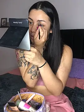 emily 22x online show from 02.22.25