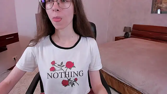 Pantyhose Mila online show from 10.05.25