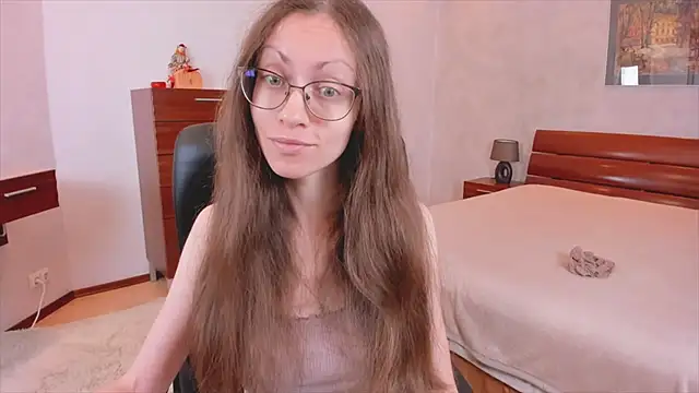 Pantyhose Mila online show from 10.08.25