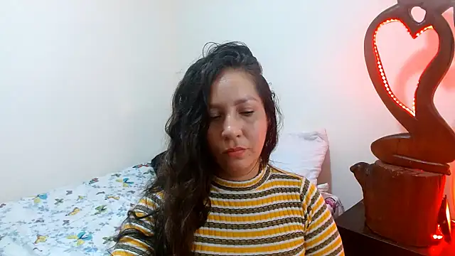 naihroby online show from 12.03.24