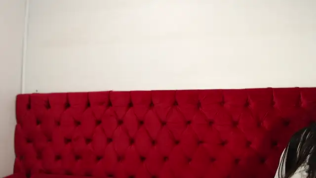 CarolineBrunx online show from 01.12.25