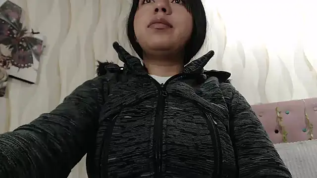 CarolineBrunx online show from 09.10.25