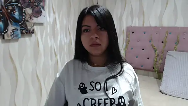 CarolineBrunx online show from 09.11.25