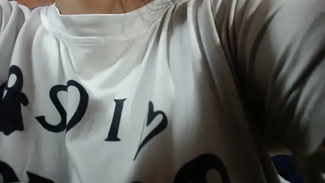 CarolineBrunx online show from 11.11.25