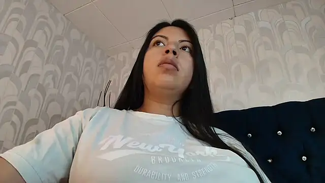 CarolineBrunx online show from 04.23.26