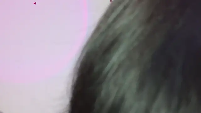 Snapshot of mikoto_urab chatting on 09.23.25 mikoto urab online show from 09.23.25