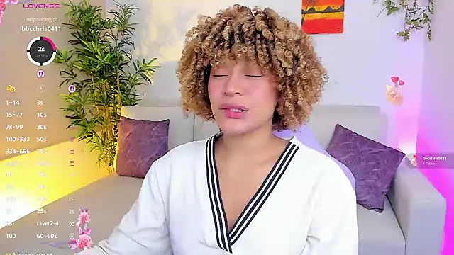 natty romanof 18 online show from 04.14.26