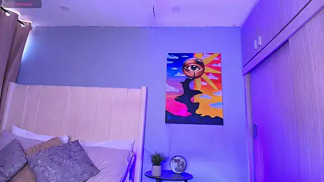 Snapshot of Shenoa1 chatting on 09.29.25 Shenoa1 online show from 09.29.25